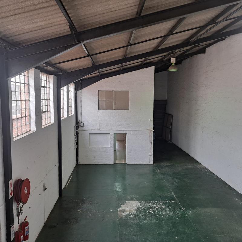 To Let commercial Property for Rent in North End Eastern Cape